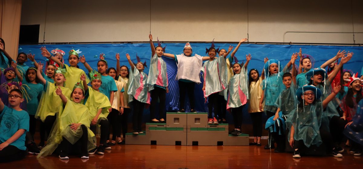 Bardwell Elementary Bardwell's drama club makes a splash